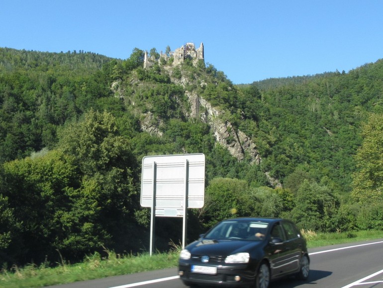 Oud kasteel onderweg naar Demanovska